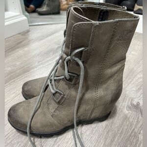 Sorel Joan of Arc wedge